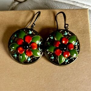Vintage look earrings green orange 1 inch circle good condition